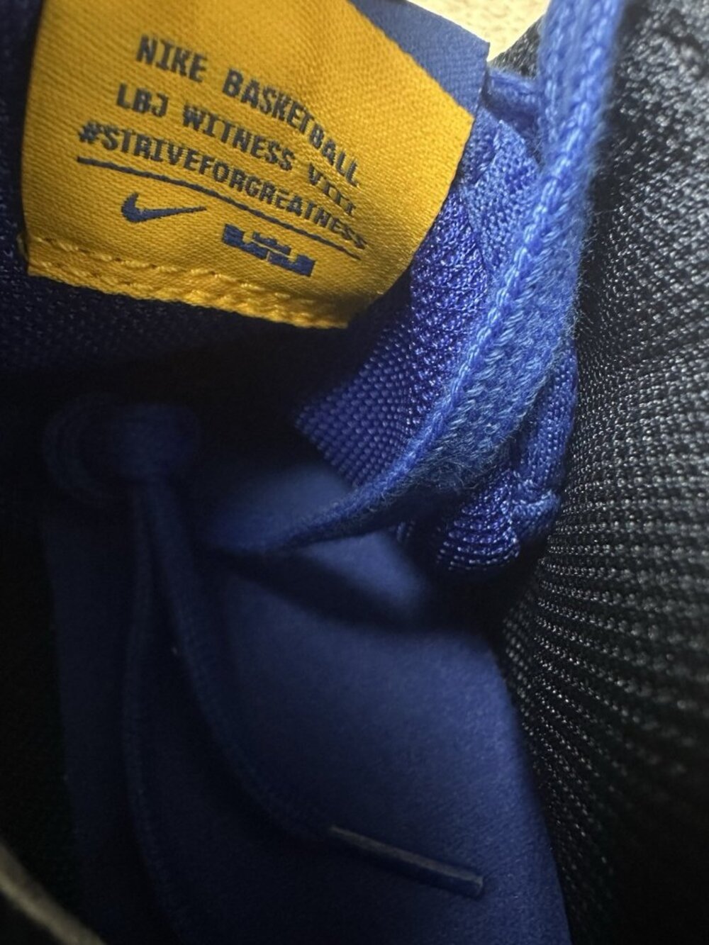 Nike Lebron Witness 8 Entourage Navy Blue Royal Gold FB2239-403 Mens Size 8 - Picture 11 of 16